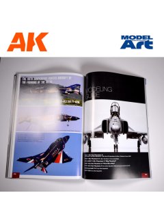 JASDF F-4 Phantom II Photobook & Modelling Guide ''The Glorious 301 Squadron''